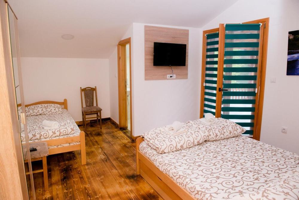 Bed and Breakfast Etno Selo Bok Vrhpolje Екстер'єр фото